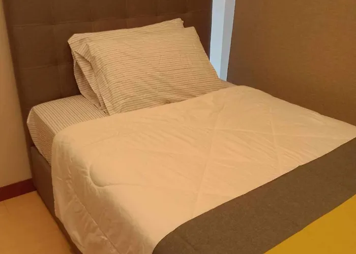Homey 1bedroom Bgc - Minimum 2 Nights * Manila
